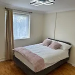 Cosy Camden 3 Bed - Sleeps 6