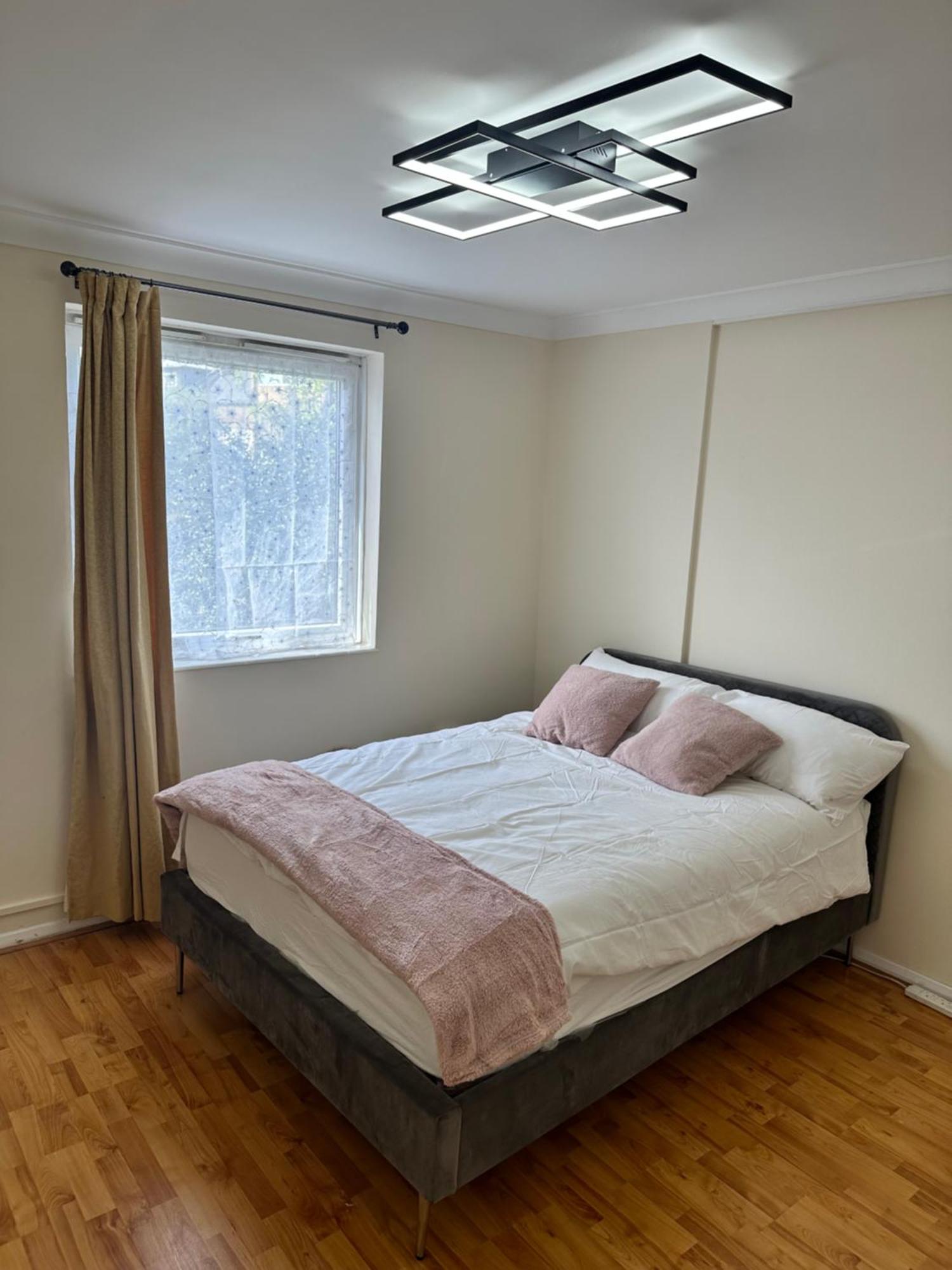 Cosy Camden 3 Bed - Sleeps 6 Londra